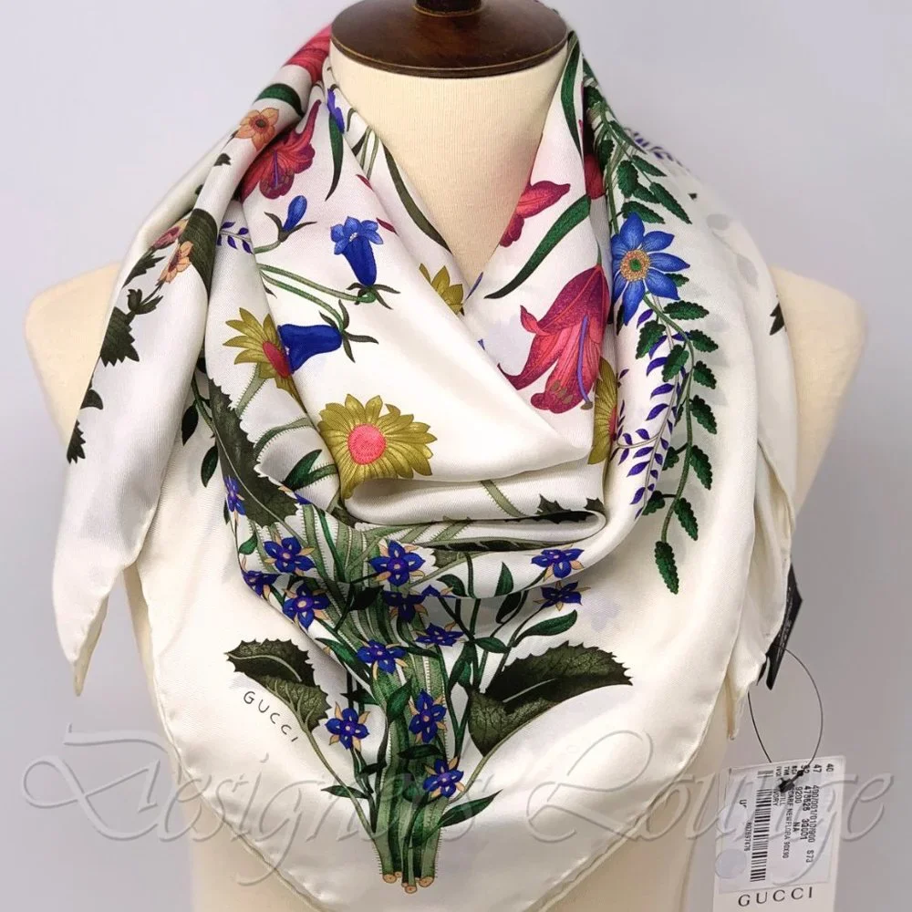 NWT GUCCI Flora Silk Twill Multicolor Logo 34
